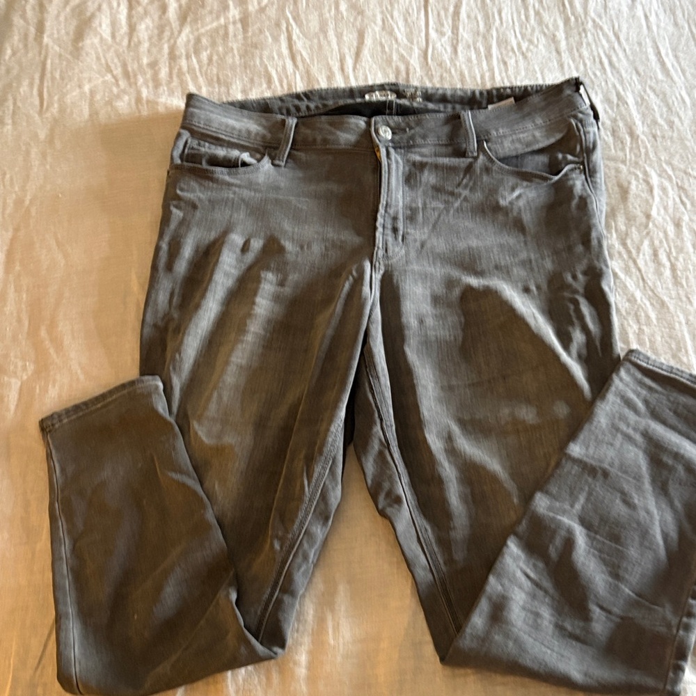 Old Navy Women's Charcoal Skinny Jeans